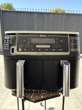 Ninja Foodi DualZone Air Fryer DZ201 8 qt 1690W Black/Silver (Open box)