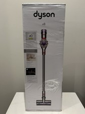 New Dyson V8 Cordless Stick Vacuum Cleaner (SV25) 626423-01 40 Minutes SVNK