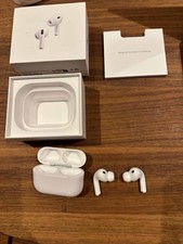 Apple AirPods Pro 3 Wireless Bluetooth In-Ear Earbuds White USB-C