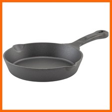 8" Black Cast Iron Skillet with Handle