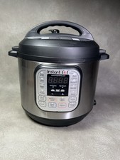 Instant Pot IP-DUO60 V3 6 qt. 7-in-1 Electric Pressure Cooker - Black Stainless