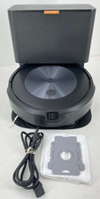Robot Roomba j7 Vacuum Cleaning Robot w/ Auto Disposal Charging Base
