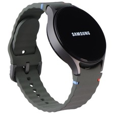 Samsung Galaxy Watch7 (44mm) LTE (Unlocked) Smartwatch - Green (SM-L315U)