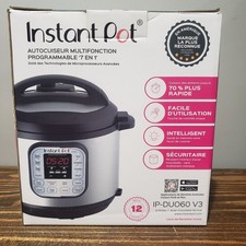 Instant Pot 7 in 1 Electric Pressure Cooker Black Silver New (Open box)