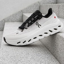 On Running Cloudtilt Black Ivory 3WE10051430 Womens New