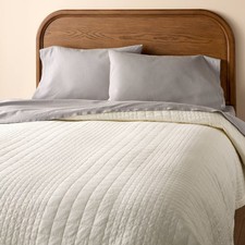 King Grid Stitch Quilt Sour Cream - Hearth & Hand with Magnolia (New without tags)