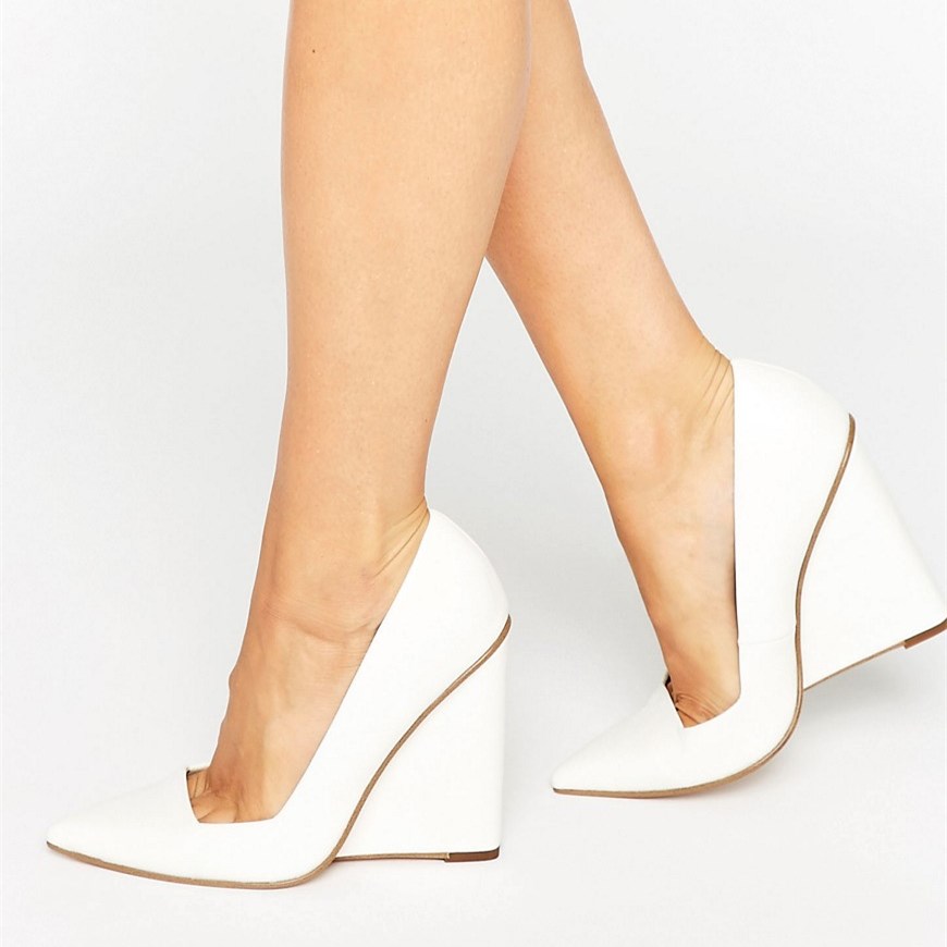White Low Cut Pointed Toe Commuting Wedge Heels Office Pumps US 4 / EU 34-White