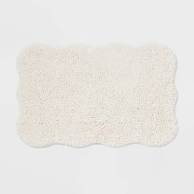 20"x30" Scallop Bath Rug Cream - Threshold™